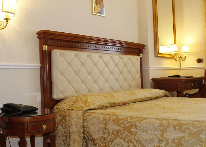 Hotel Pinciana 4*