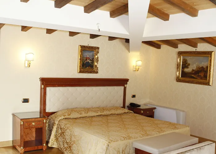 Hotel Pinciana