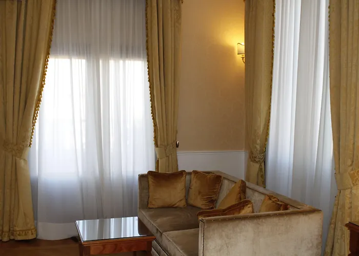 Pinciana 4*