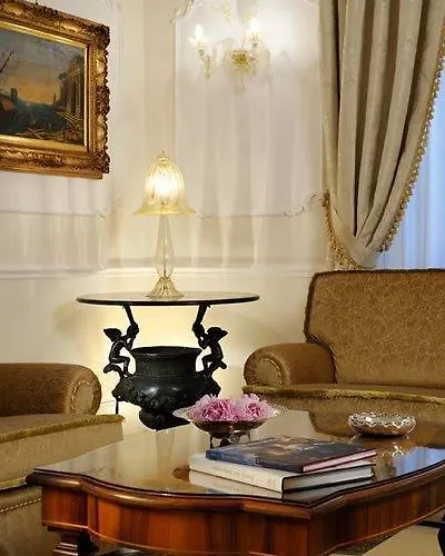 Pinciana Hotel